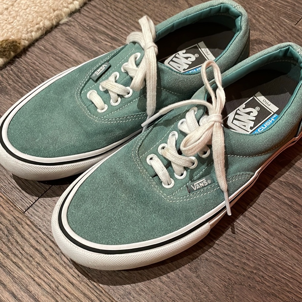 Vans Pro size 7 Skateboard Shoes Ultracush